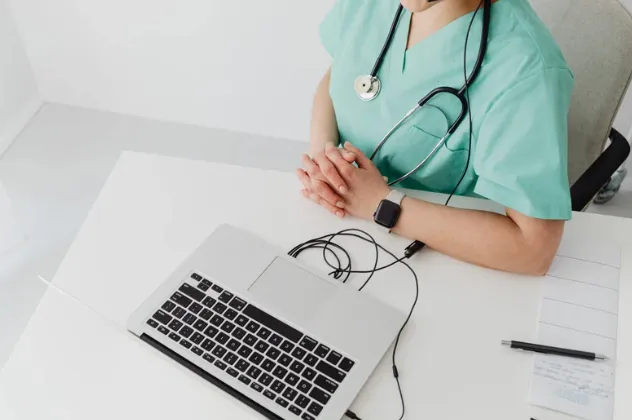 Infirmiers francophones : Comment exercer au Québec avec un diplôme français